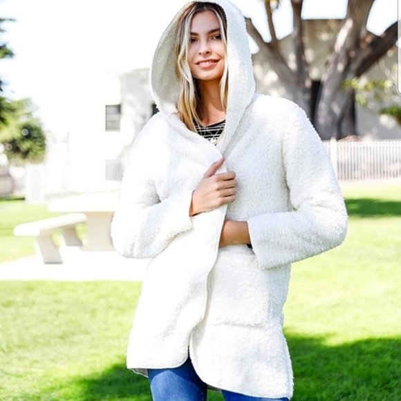 MODA ME COUTURE Jackets & Blazers - Faux Fur Sherpa Fleeced Hoodie Jacket